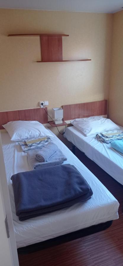 Camping Le Bel Air Mobil Home Le Figuier 6 Personnes Limogne-en-Quercy المظهر الخارجي الصورة